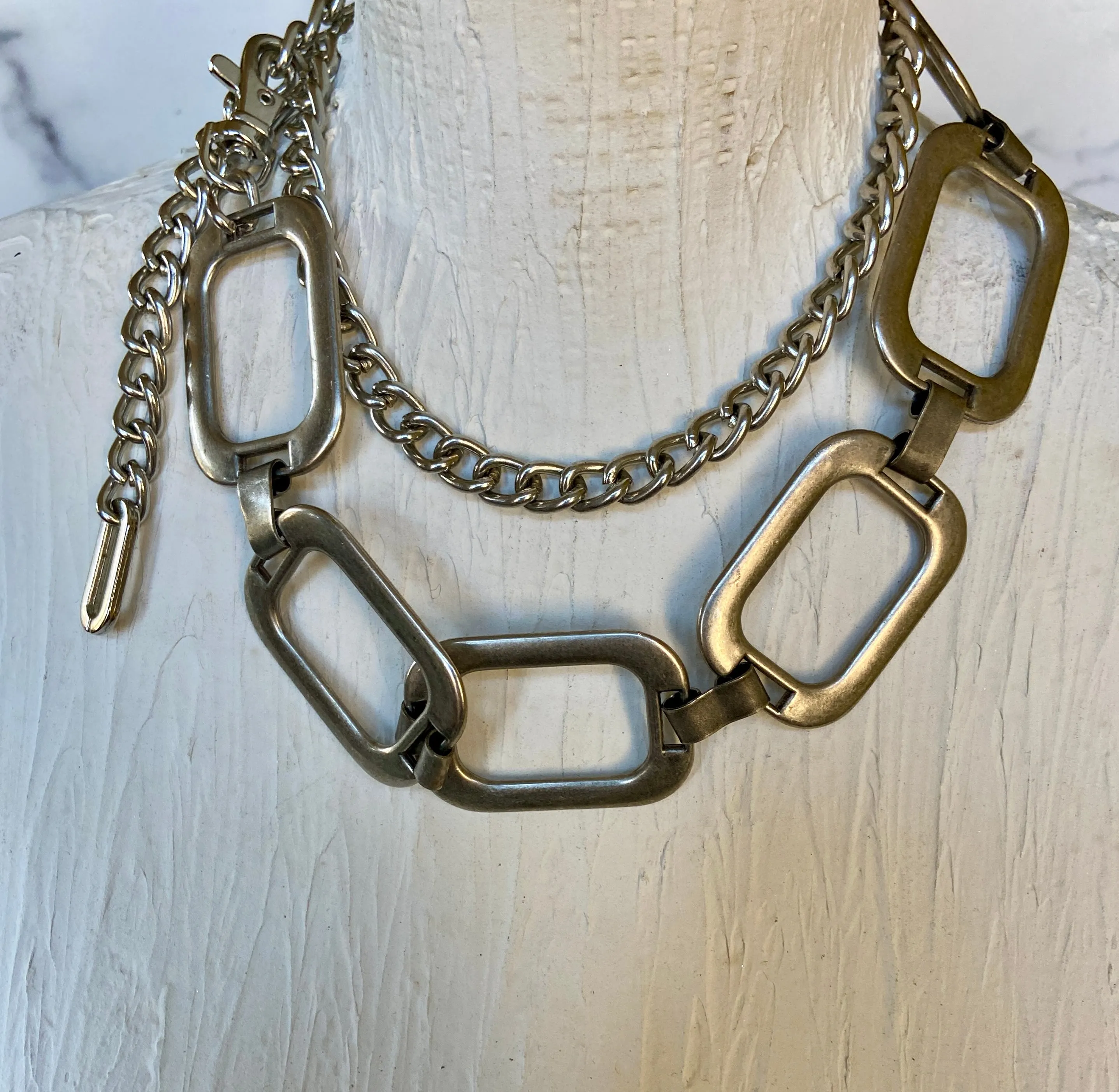 Fat rectangular belt