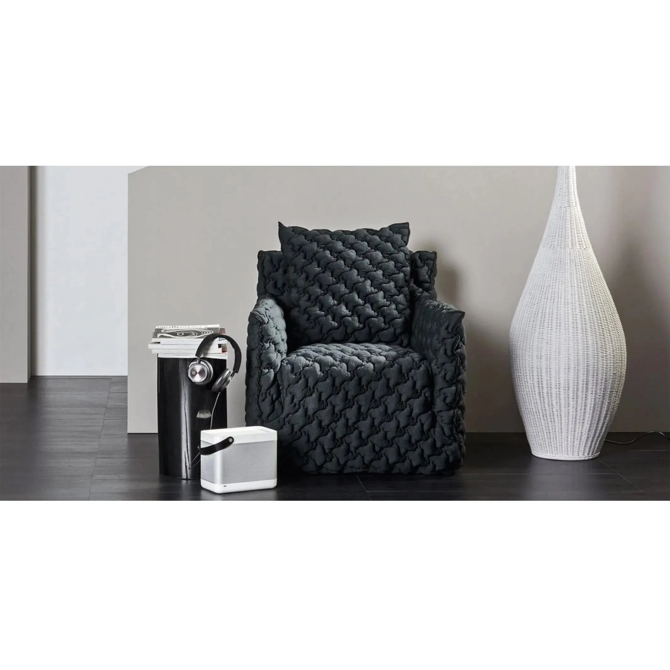 Ghost 05 - Armchair