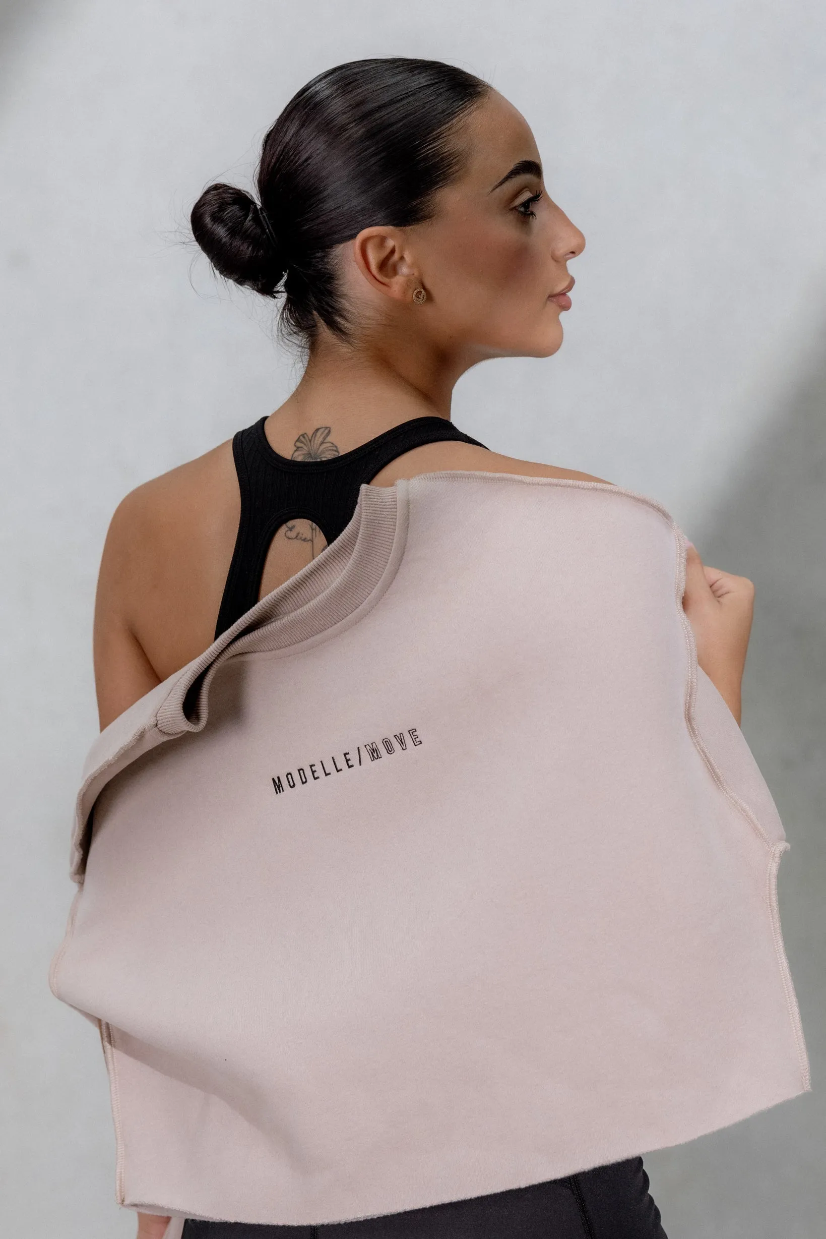 Modelle/Move Crop Top